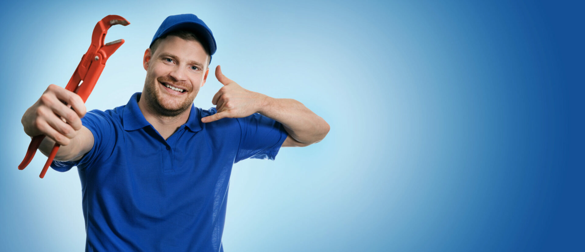 11 Signs You Need To Call A Plumber